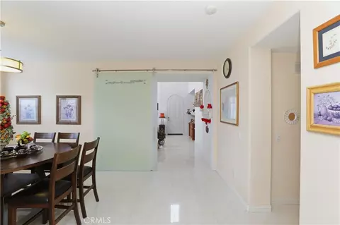 Entry Way - 15979 Skyridge, Riverside, CA 92503 photo 4 of 6