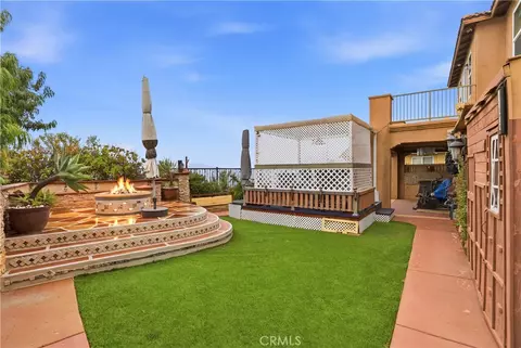 Exterior - 15979 Skyridge, Riverside, CA 92503 photo 7 of 15