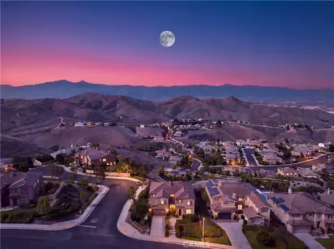 View/Area - 15979 Skyridge, Riverside, CA 92503 photo 4 of 4