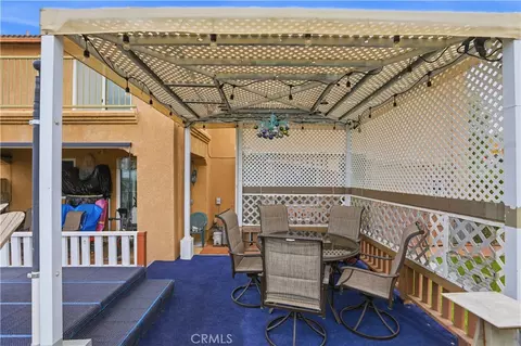 Exterior - 15979 Skyridge, Riverside, CA 92503 photo 15 of 17