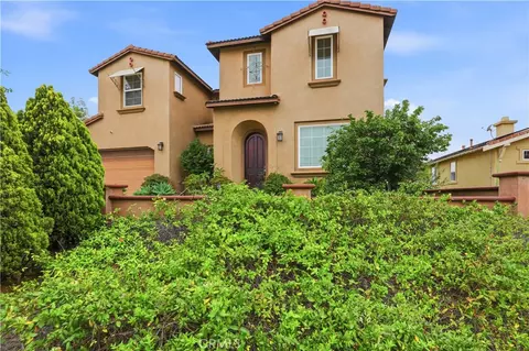 Exterior - 15979 Skyridge, Riverside, CA 92503 photo 4 of 17