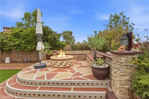 Exterior - 15979 Skyridge, Riverside, CA 92503 photo 9 of 15