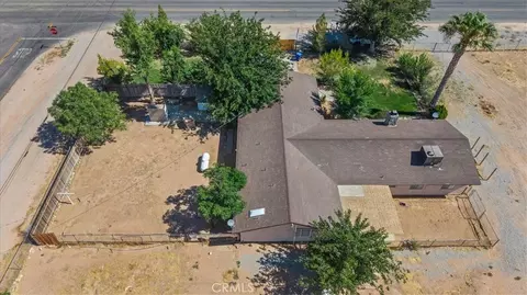View/Area - 22935 Standing Rock, Apple Valley, CA 92307 photo 2 of 11