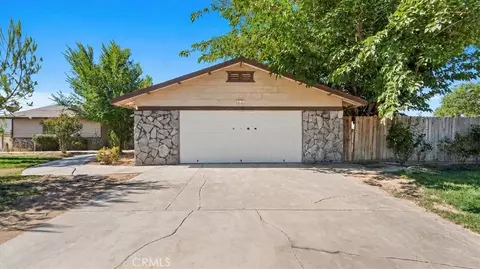 Exterior - 22935 Standing Rock, Apple Valley, CA 92307 photo 1 of 4