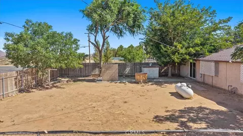 Exterior - 22935 Standing Rock, Apple Valley, CA 92307 photo 3 of 4