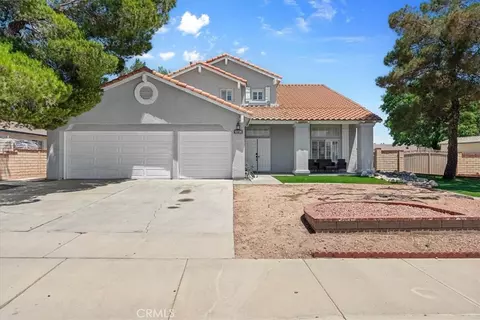 12736 Loma Verde Dr, Victorville, CA 92392