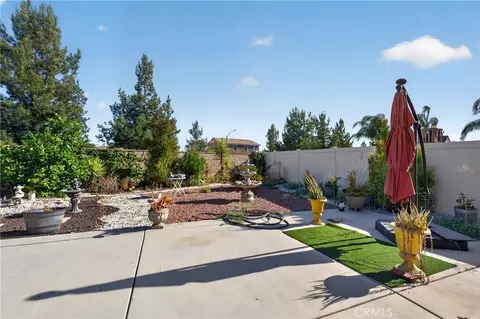 Exterior - 1065 Madera, Perris, CA 92571 photo 5 of 8