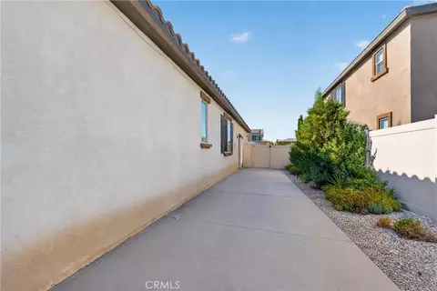 Exterior - 1065 Madera, Perris, CA 92571 photo 8 of 8