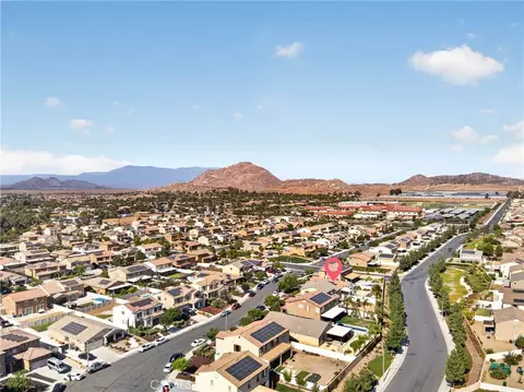 View/Area - 1065 Madera, Perris, CA 92571 photo 2 of 3