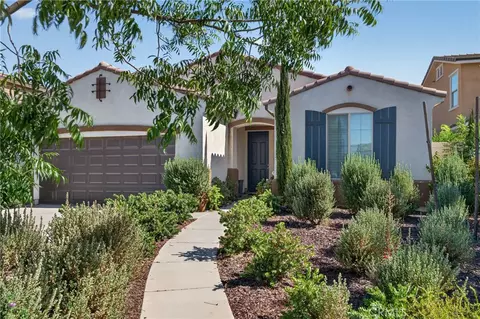 Exterior - 1065 Madera, Perris, CA 92571 photo 2 of 8