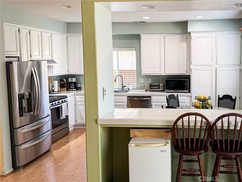 Kitchen - 41905 Driver Ln, Temecula, CA 92591 photo 2 of 3