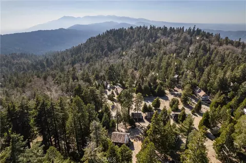 25807 State Highway 189, Twin Peaks, CA 92391