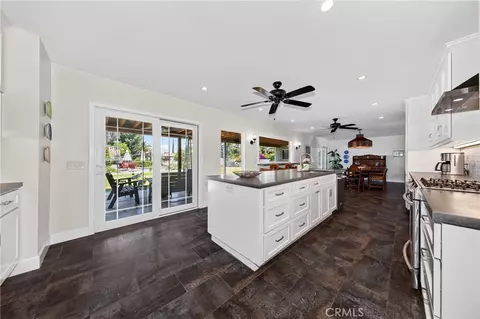 Kitchen - 645 Los Altos, Redlands, CA 92373 photo 2 of 5