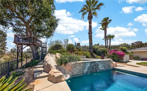 Exterior - 645 Los Altos, Redlands, CA 92373 photo 9 of 13