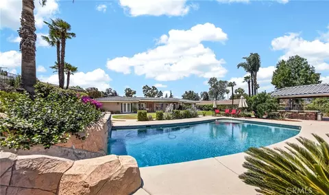 Exterior - 645 Los Altos, Redlands, CA 92373 photo 10 of 13