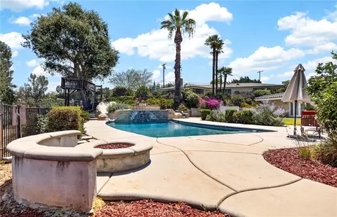 Exterior - 645 Los Altos, Redlands, CA 92373 photo 7 of 13