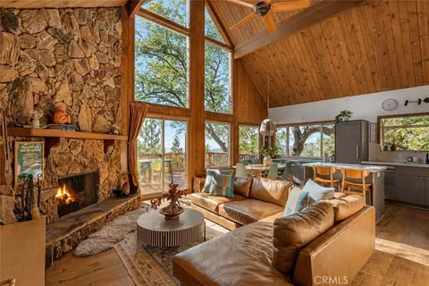 Other - 1260 Yukon Ct, Lake Arrowhead, CA 92352 photo 5 of 13