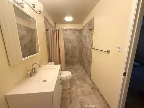 Bath - 1611 Collins, Needles, CA 92363 photo 6 of 6