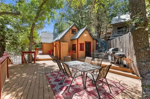 23898 Springwater, Crestline, CA 92325 photo 10