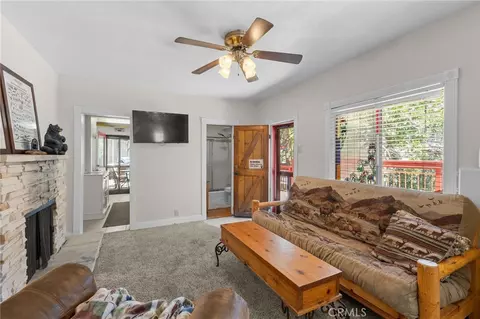 23898 Springwater, Crestline, CA 92325 photo 14