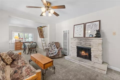 23898 Springwater, Crestline, CA 92325 photo 13