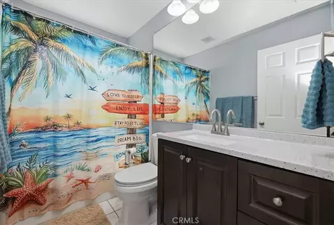 Bath - 6801 Rycroft Dr, Riverside, CA 92506 photo 2 of 2