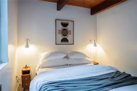 Bedroom - 1191 Scenic Way, Rimforest, CA 92378 photo 8 of 9