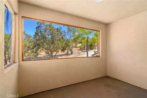 Exterior - 200 N Upas St, Escondido, CA 92025 photo 4 of 17
