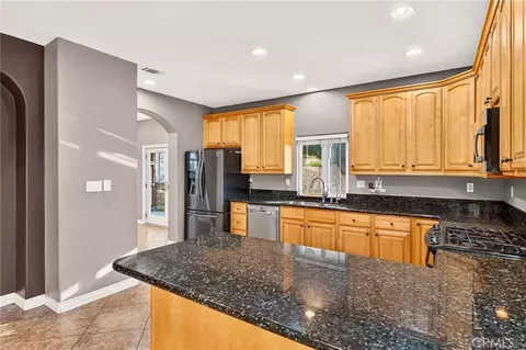 Kitchen - 200 N Upas St, Escondido, CA 92025 photo 3 of 5
