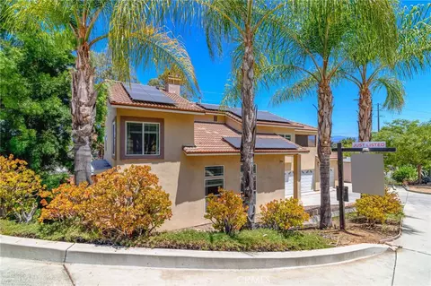 Exterior - 200 N Upas St, Escondido, CA 92025 photo 3 of 17