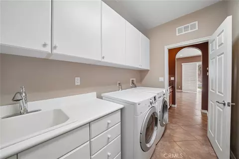 Other - 15590 Syracuse Ln, Fontana, CA 92336 photo 8 of 17