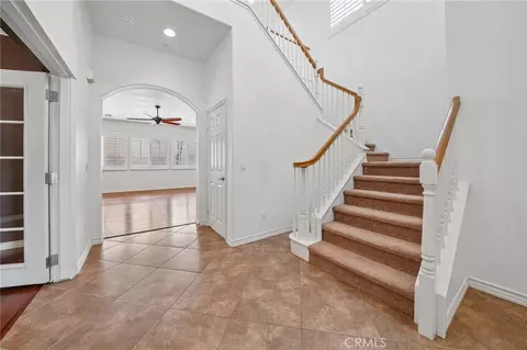 Entry Way - 15590 Syracuse Ln, Fontana, CA 92336 photo 1 of 4