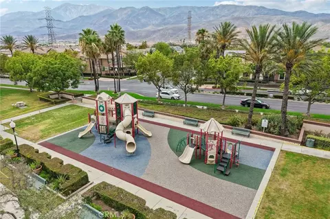 View/Area - 15590 Syracuse Ln, Fontana, CA 92336 photo 1 of 1