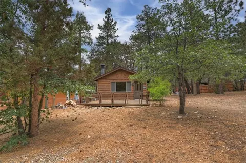 Exterior - 753 Vista, Sugarloaf, CA 92386 photo 7 of 7