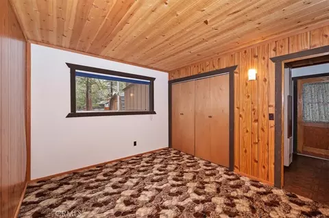 Bedroom - 753 Vista, Sugarloaf, CA 92386 photo 4 of 5