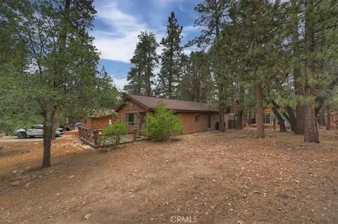 Exterior - 753 Vista, Sugarloaf, CA 92386 photo 6 of 7