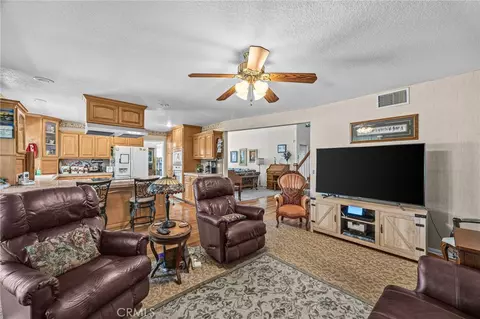 Living - 2383 Hialeah Cir, Norco, CA 92860 photo 3 of 6