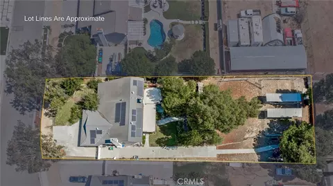 View/Area - 2383 Hialeah Cir, Norco, CA 92860 photo 3 of 4