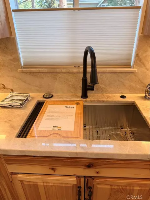 Kitchen - 31024 Wild Oak, Running Springs, CA 92382 photo 2 of 6