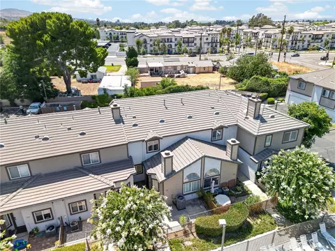View/Area - 1555 Orange Ave #1203, Redlands, CA 92373 photo 2 of 9