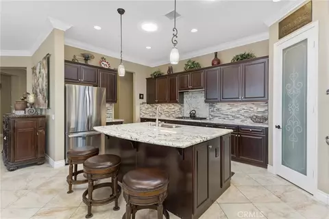 Kitchen - 391 Arroyo, Beaumont, CA 92223 photo 2 of 5