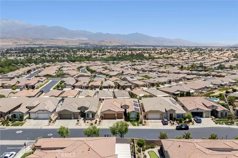 View/Area - 391 Arroyo, Beaumont, CA 92223 photo 4 of 15