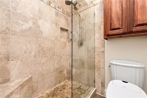 Bath - 2915 Persimmon, Fullerton, CA 92835 photo 2 of 3