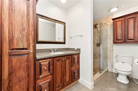 Bath - 2915 Persimmon, Fullerton, CA 92835 photo 1 of 3