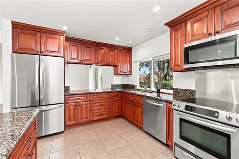 Kitchen - 2915 Persimmon, Fullerton, CA 92835 photo 1 of 3
