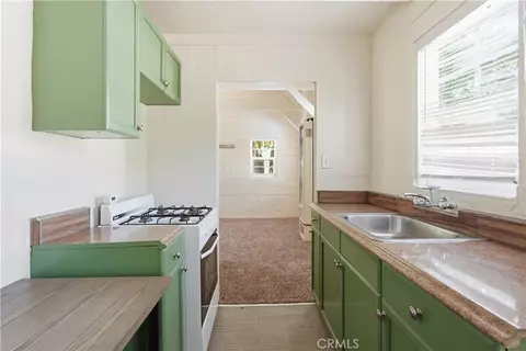 Entry Way - 369 Log, Crestline, CA 92325 photo 1 of 3