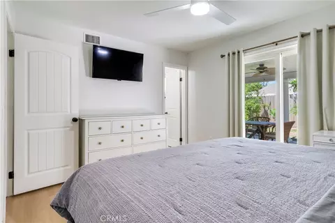 Bedroom - 415 Hidalgo Ave, Redlands, CA 92374 photo 2 of 4