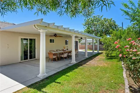 Exterior - 415 Hidalgo Ave, Redlands, CA 92374 photo 5 of 5