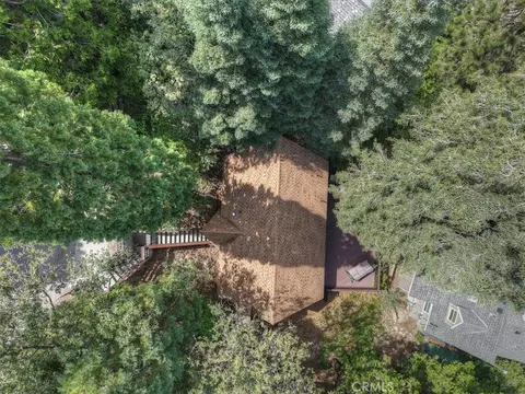 View/Area - 515 View, Lake Arrowhead, CA 92352 photo 3 of 3
