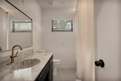 Bath - 374 Dunant, Crestline, CA 92325 photo 1 of 4